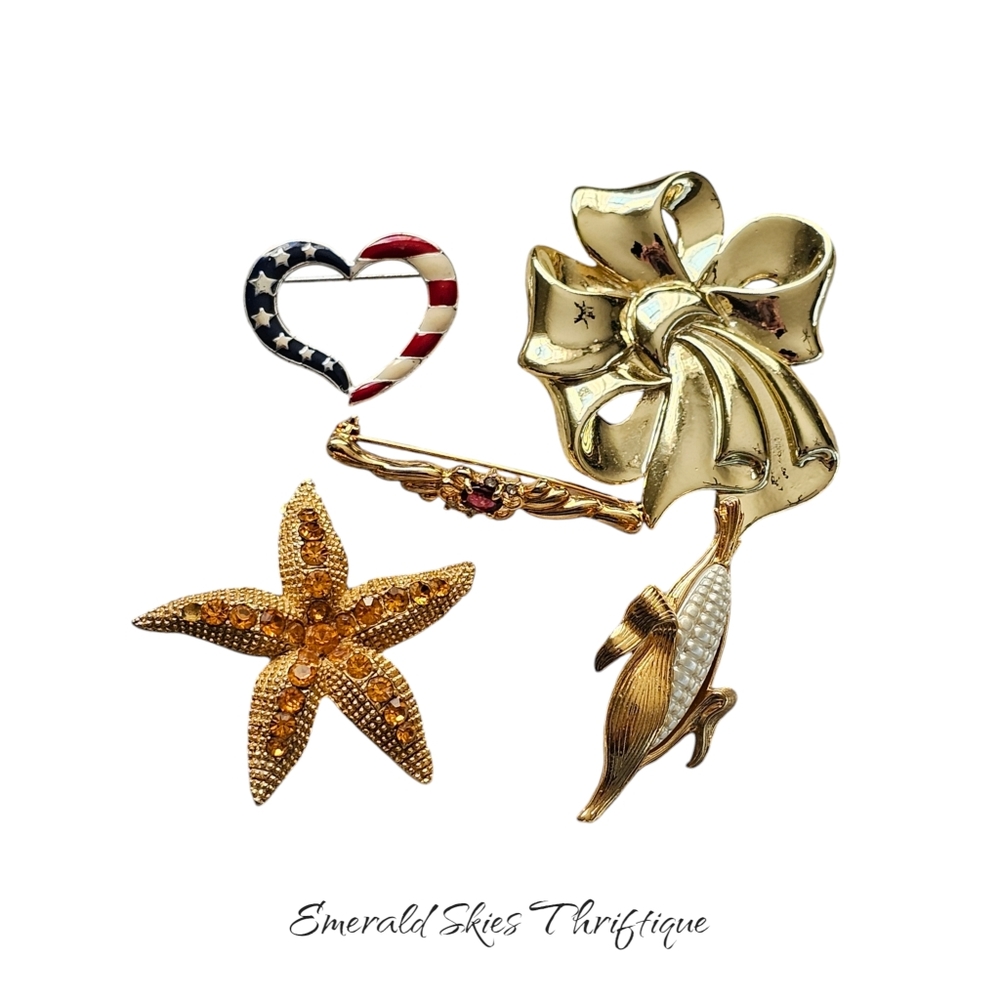 Lot‎ of 5 vintage brooches